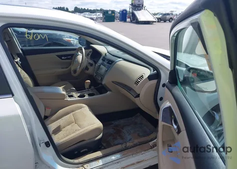 2015 Nissan Altima 3.5 Sl from USA, damaged, VIN 1N4BL3AP7FC130111